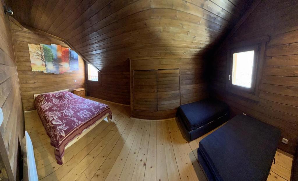 Chalet 6A Dans Les Pyrenees Proche D'Andorre LʼHospitalet-près-lʼAndorre Esterno foto